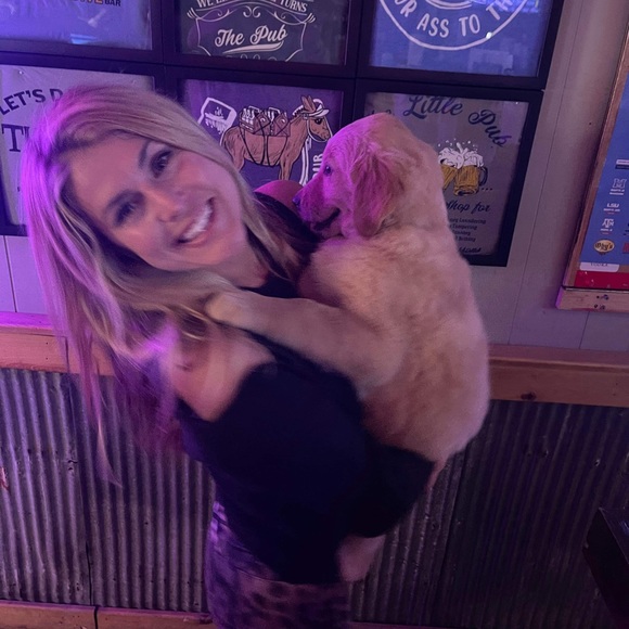 Meet your Posher, Sabrina - Picture 1 of 1